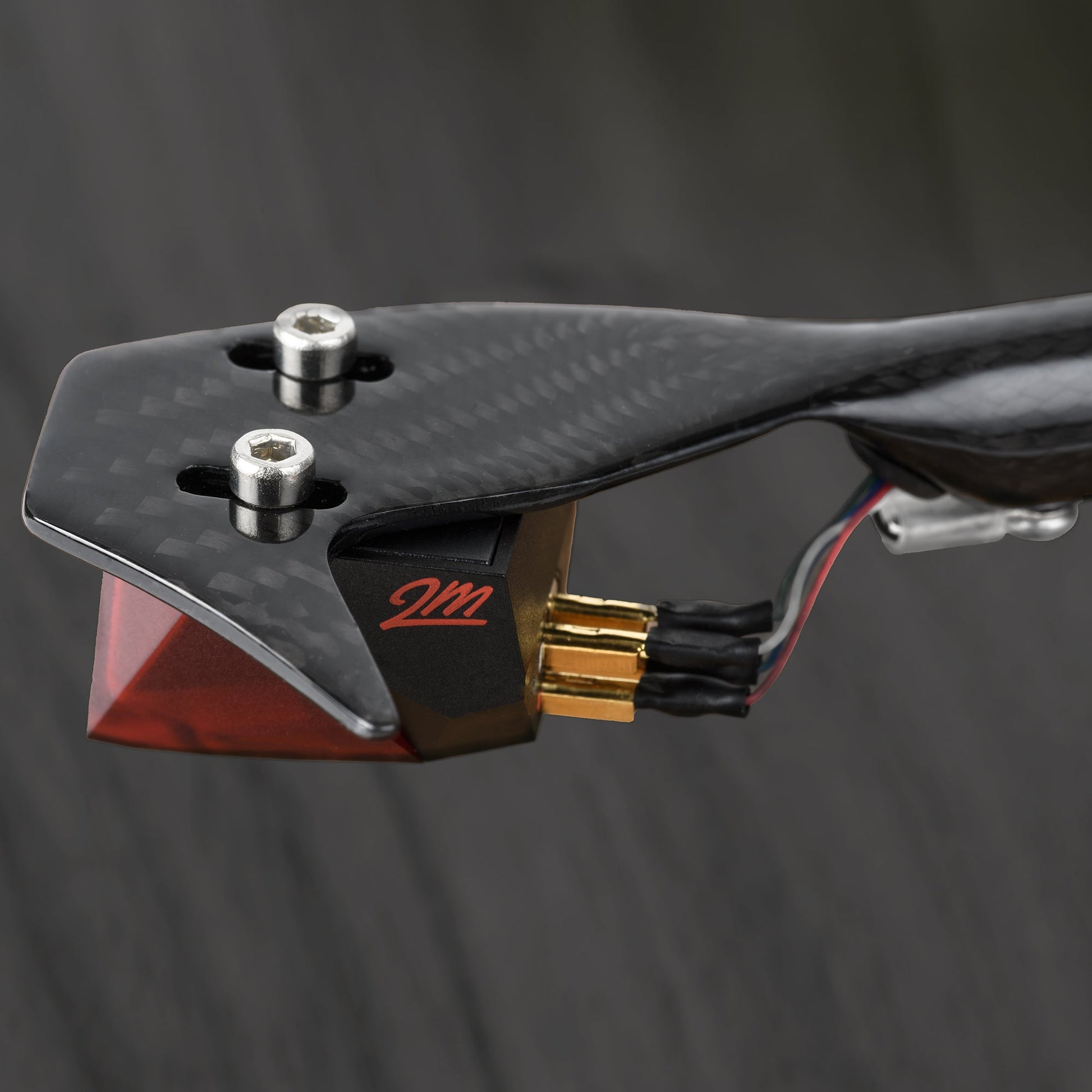 TRIANGLE HI-FI - LUNAR 3 - Nove Boje Zvuka