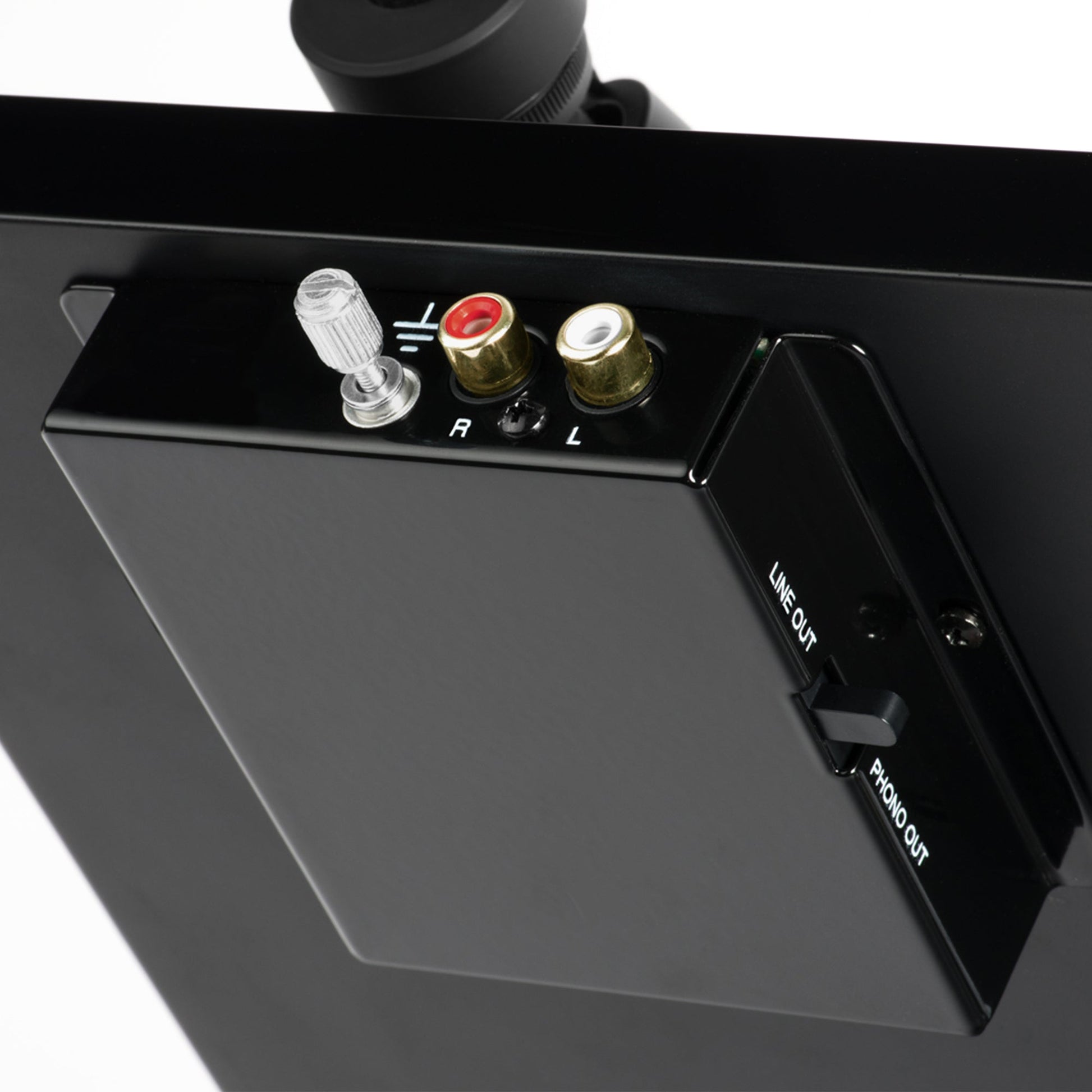 TRIANGLE HI-FI - LUNAR 3 - Nove Boje Zvuka